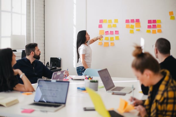 Arrêtez de faire perdre du temps à vos employé.es !